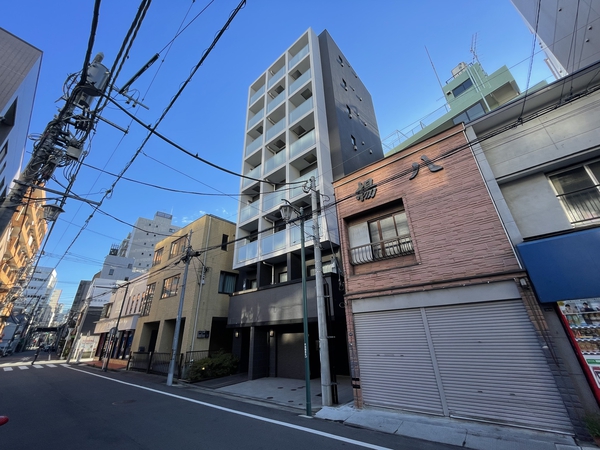 【レア横濱東口弐番館】外観