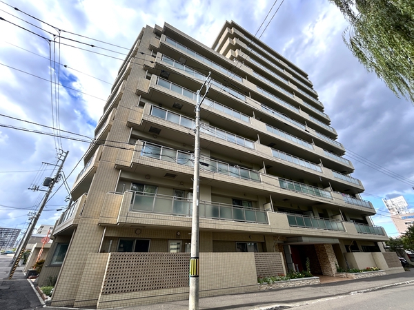 【ラピスパーク西町南】外観 【ラピスパーク西町南】外観