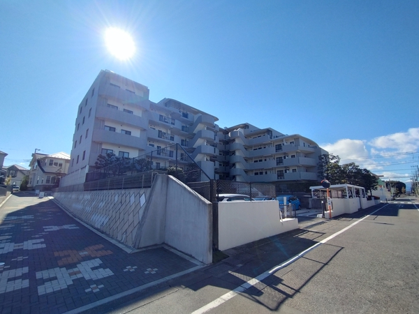 【モアクレストつきみ野】外観