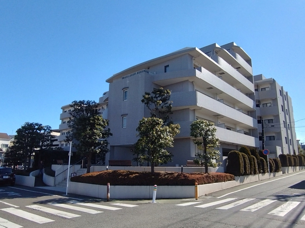 【モアクレストつきみ野】外観