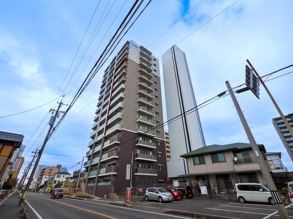 【リコット南安城駅前】外観