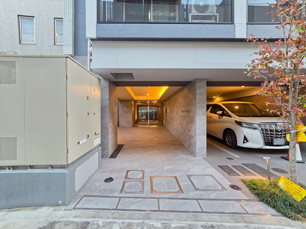 【ウィルローズ府中宮町】エントランス 【ウィルローズ府中宮町】エントランス