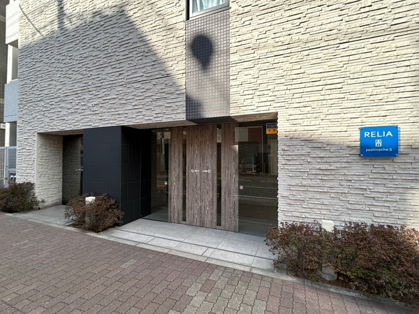 【リライア吉野町Ⅱ】エントランス