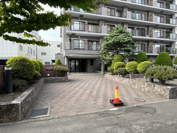 【円山北6条パークホームズ】アプローチ