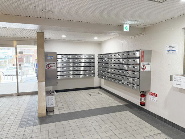 【新大阪スカイハイツ】エントラン3 【新大阪スカイハイツ】エントラン3