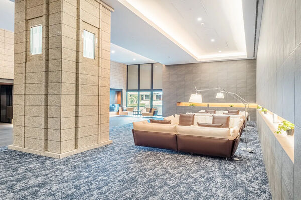 【シティタワー虎ノ門】共用部分　エントランスホール1（3階）