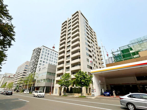 【クリオ大通ラ・モード】外観１