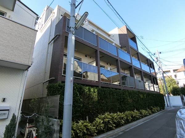 【プレール・ドゥーク三軒茶屋】外観