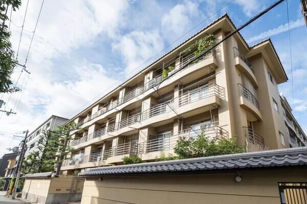 【ヴィラ岡崎】外観２