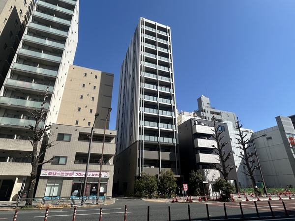 【ルジェンテ駒込六義園リビオレゾン】外観