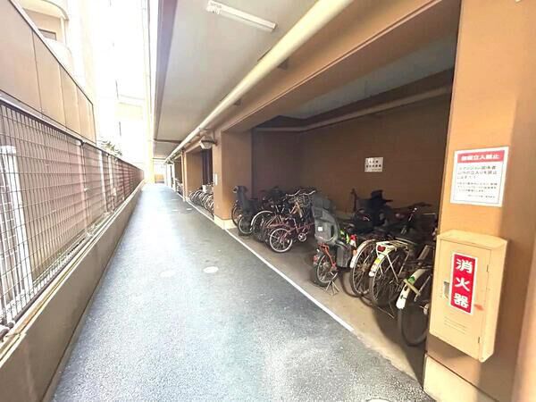 【朝日プラザ五橋Ⅱ】共用部分(駐輪場) 【朝日プラザ五橋Ⅱ】共用部分(駐輪場)