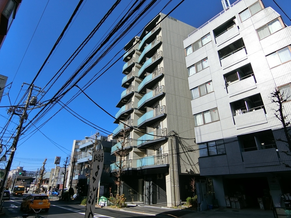 【ステージファースト駒沢公園通り】外観