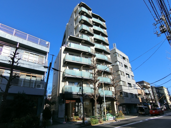 【ステージファースト駒沢公園通り】外観