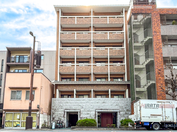 【プレサンス京大南】外観