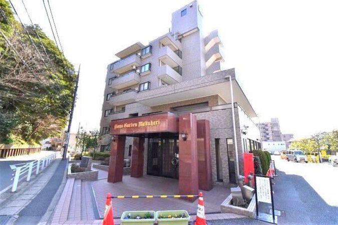 【ライオンズガーデン幕張】外観3