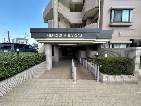 【グローリアス刈谷】エントランス