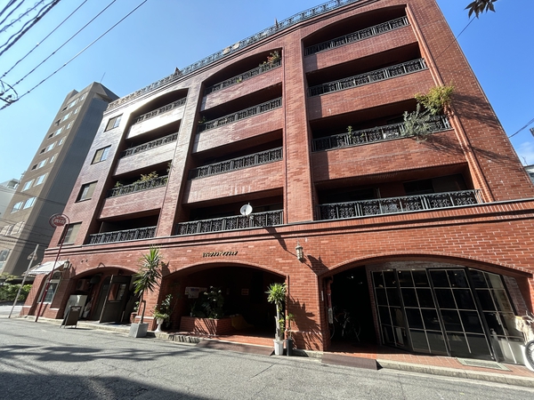 ロッコー三川町グランドマンション