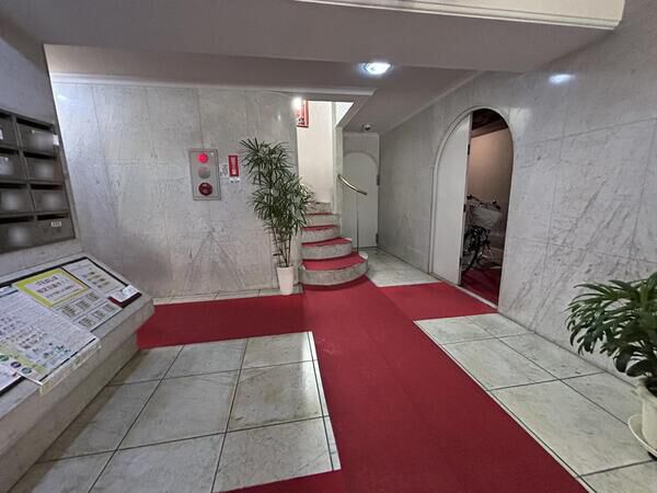 ロッコー三川町グランドマンション