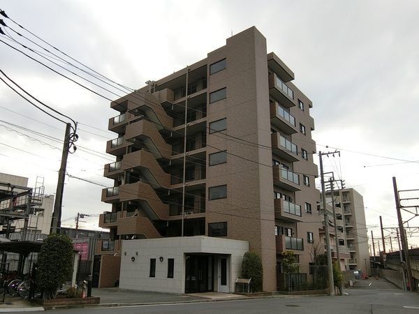【グランイーグル横浜鶴見Ⅲ】外観