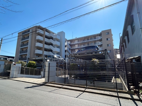 【グランスイート横浜ウィルステージ】外観