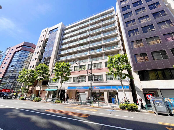 【中公ビル御苑グリーンハイツ】外観