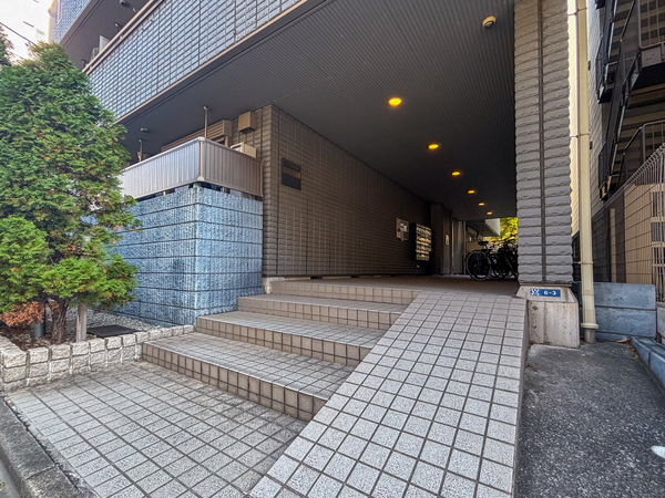 【メゾン錦糸町】エントランス