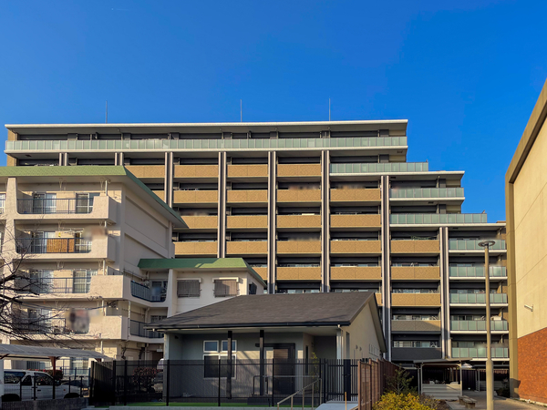 【プレサンスグラン名城公園】外観