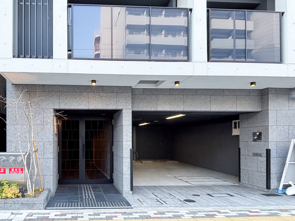 【ラ・アトレレジデンス京都】エントランス 【ラ・アトレレジデンス京都】エントランス