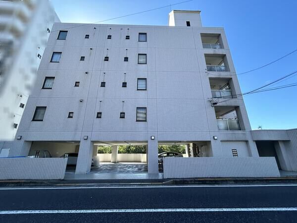 【グランビュー牛田南】外観