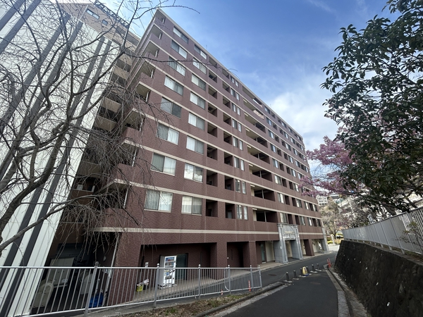【レグラス横浜西口】外観