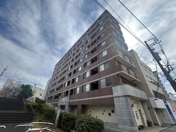 【レグラス横浜西口】外観
