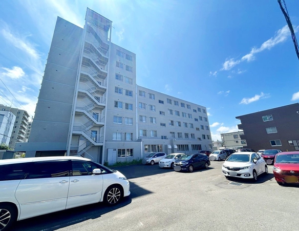 ファミール栄町
