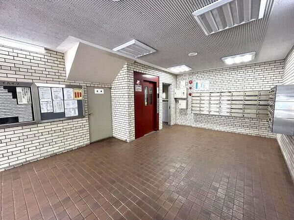 【東桜スカイハイツ】エントランス1