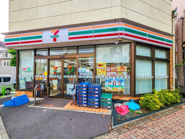 セブン-イレブン世田谷代田店まで約220m(徒歩3分) セブン-イレブン世田谷代田店まで約220m(徒歩3分)