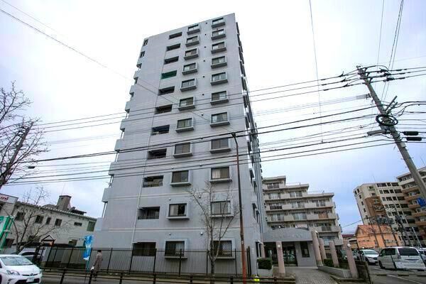 【コスモテール吉塚】外観2