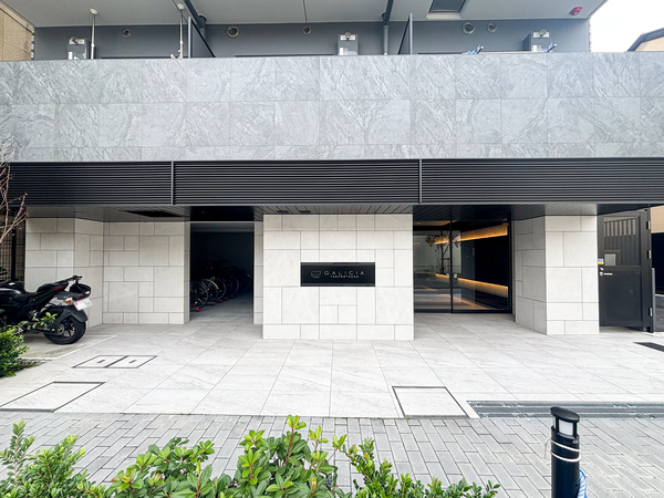 【ガリシア竹ノ塚】エントランス 【ガリシア竹ノ塚】エントランス