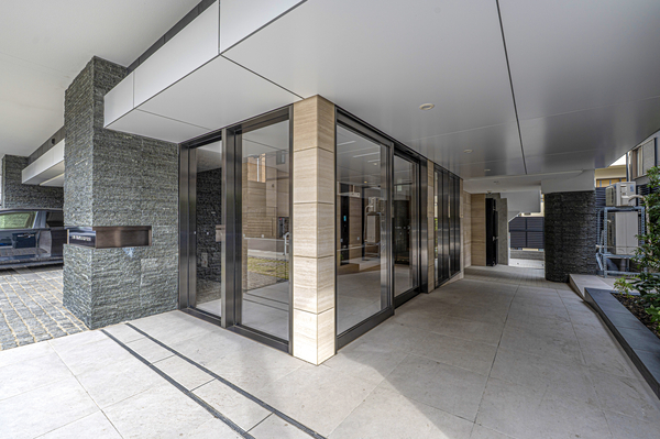 【ピアース中目黒WEST】エントランス 【ピアース中目黒WEST】エントランス