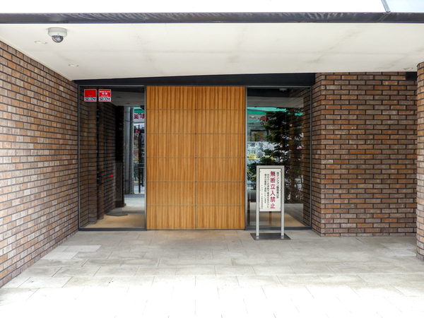 【フィールE北新宿】エントランス 【フィールE北新宿】エントランス