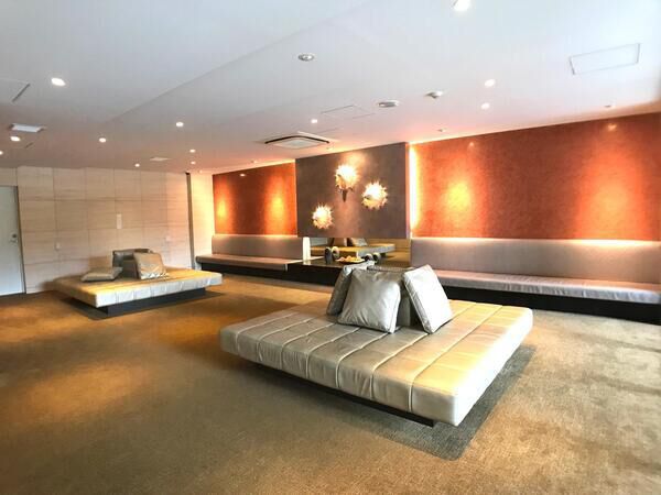 【ザガーデンズ西葛西】エントランス２（ロビー）