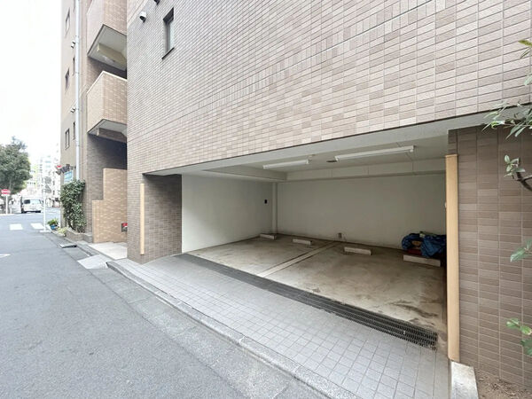 【セレナハイム池袋アプレ】駐車場 【セレナハイム池袋アプレ】駐車場