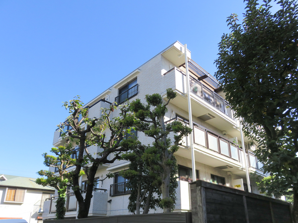 【ドム自由ヶ丘】外観