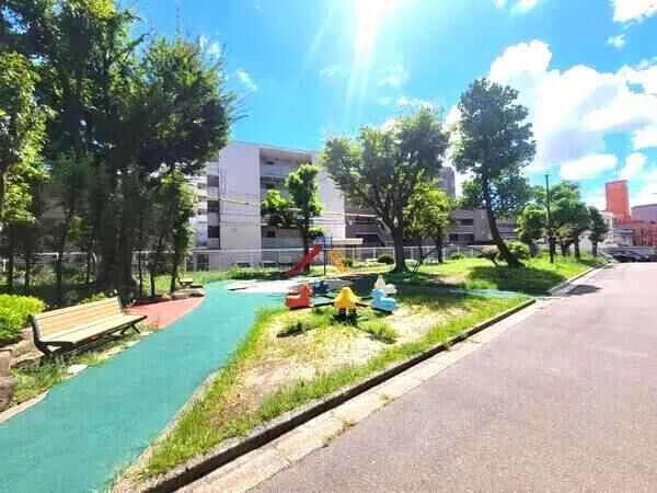 【サンマンション御器所】共用部分(公園) 【サンマンション御器所】共用部分(公園)