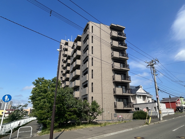 リブウェル福住 2枚目 リブウェル福住