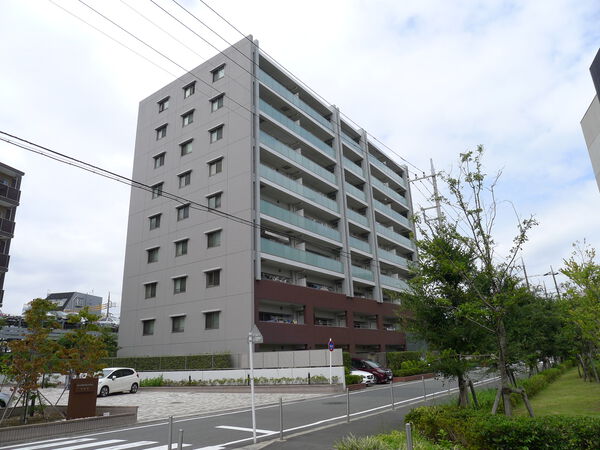 アデニウム大鳥居