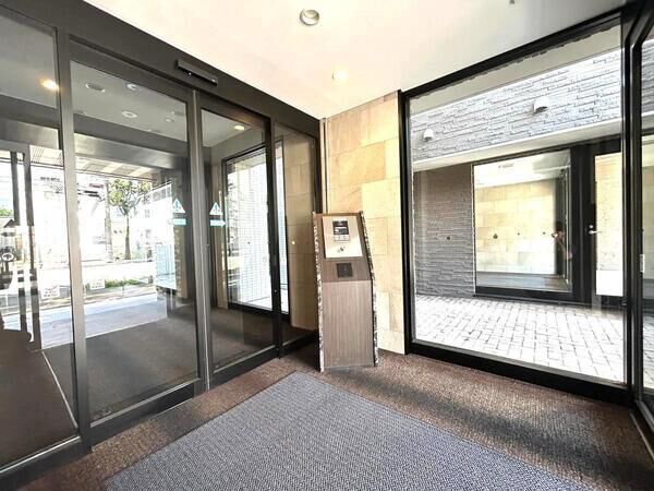 【クリーンリバーフィネス桑園ミッドステージ】エントランス３