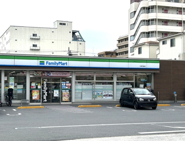 ファミリーマート江東石島店