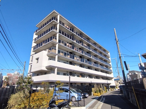 【パレステージ中山Ⅱ】外観