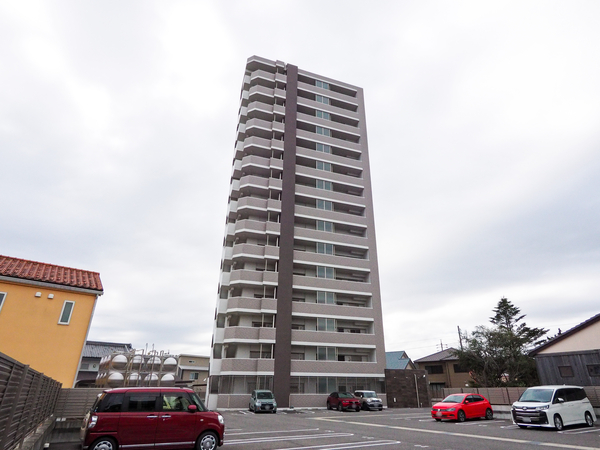 【シティライフ南安城ウィングコート】外観