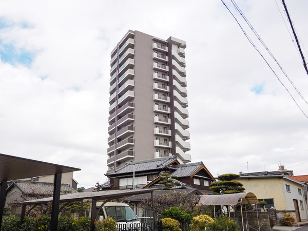 【シティライフ南安城ウィングコート】外観