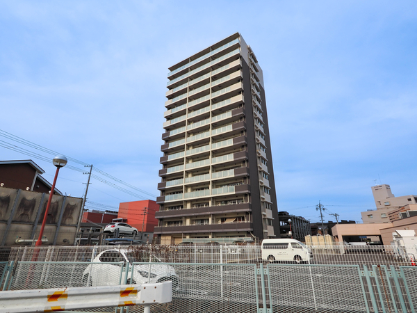 【レゾンシティ安城ミッドレジデンス】外観